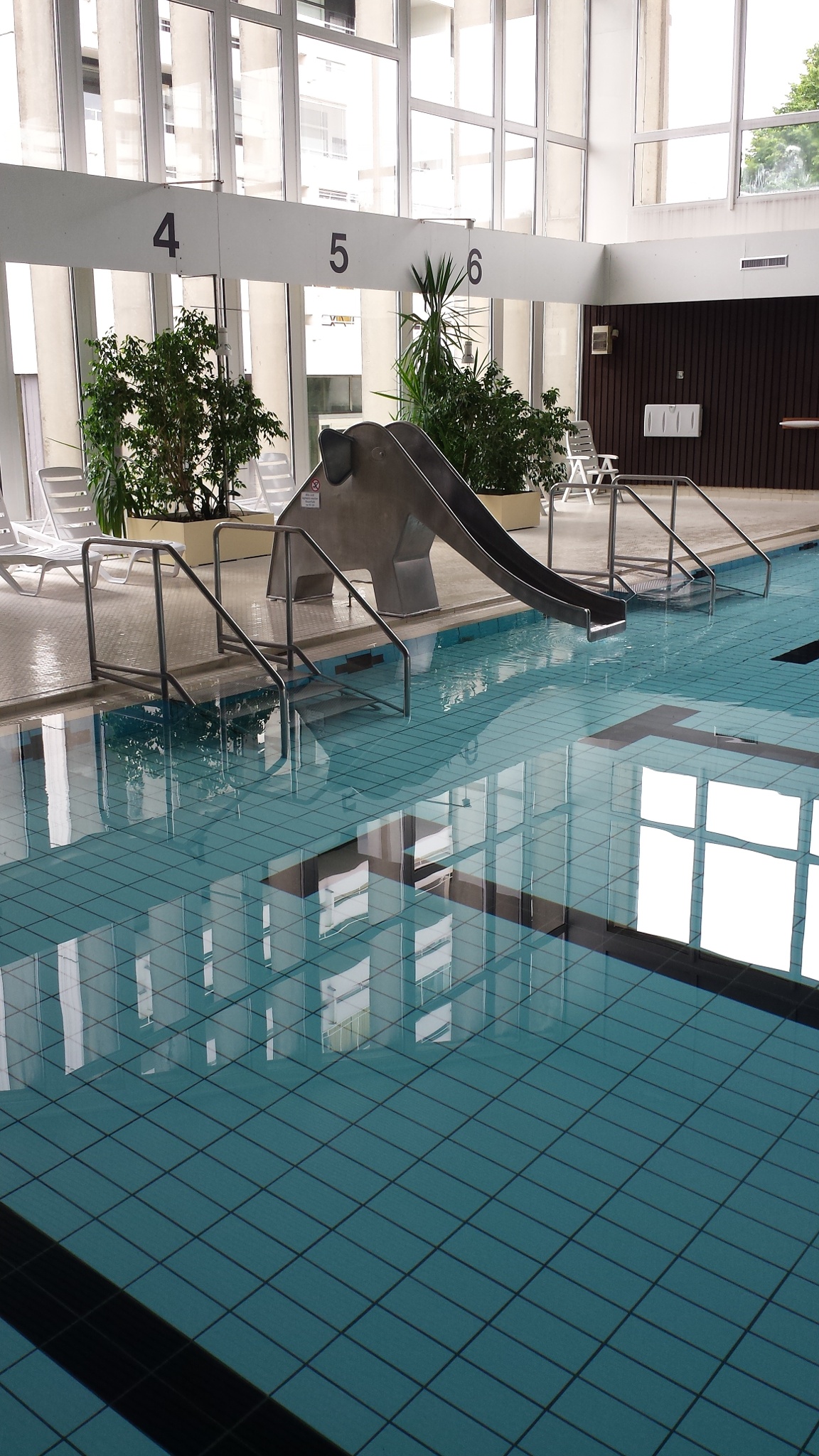 schwimmhalle panoramic nichtschwimmer bereich Das Bild zeigt Nicht-schwimmer bereich in der Panoramic Schwimmhalle in Sierksdorf